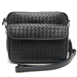 Bottega Veneta Shoulder Bag Intrecciato Leather Black